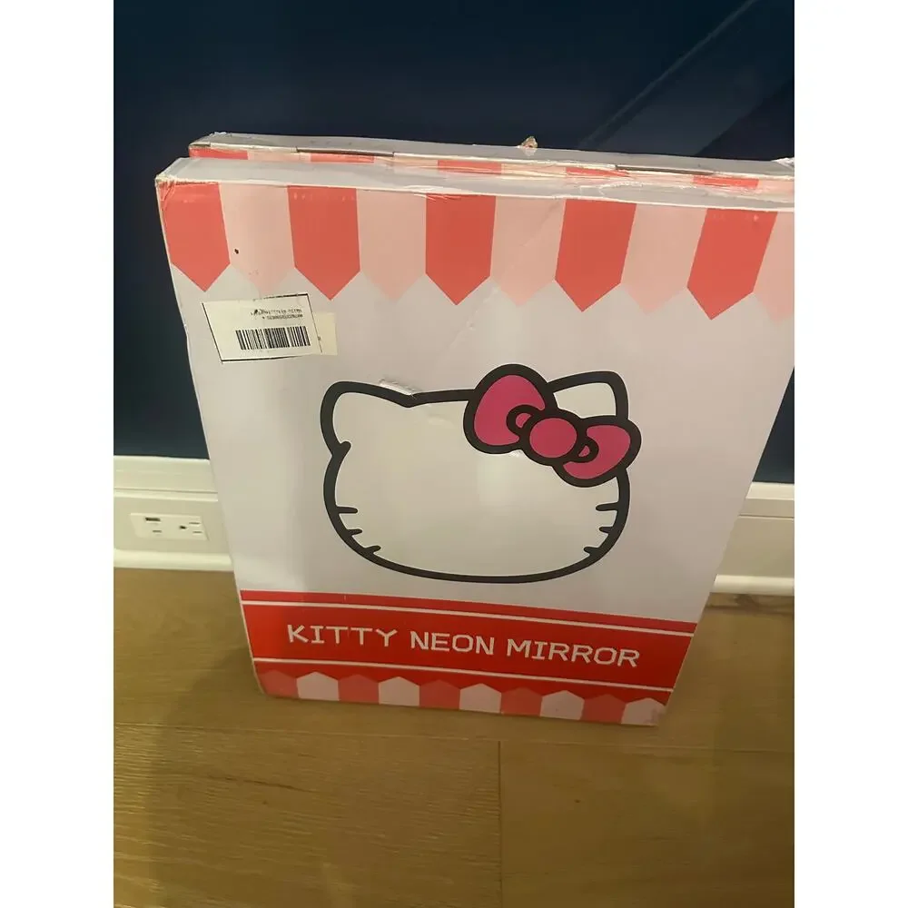 Hello Kitty Neon Mirror - Picture 3 of 3